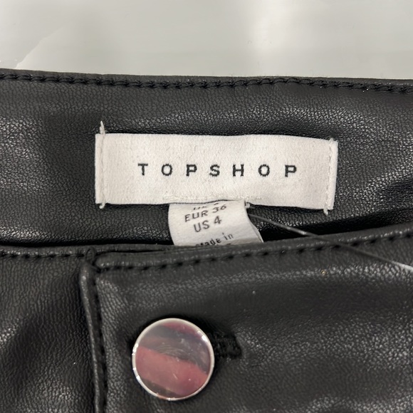 Topshop faux leather moto skinny fit pants with zip in black | Size 4 - Picture 4 of 6